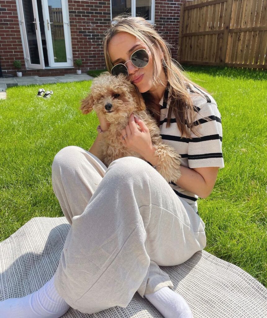 Mum Beth Fuller earns up to £6,000 extra monthly through TikTok, clearing £8,000 debt. She shares budgeting tips, earning £16,800 in 7 months. Her goal: buy her mum a house.