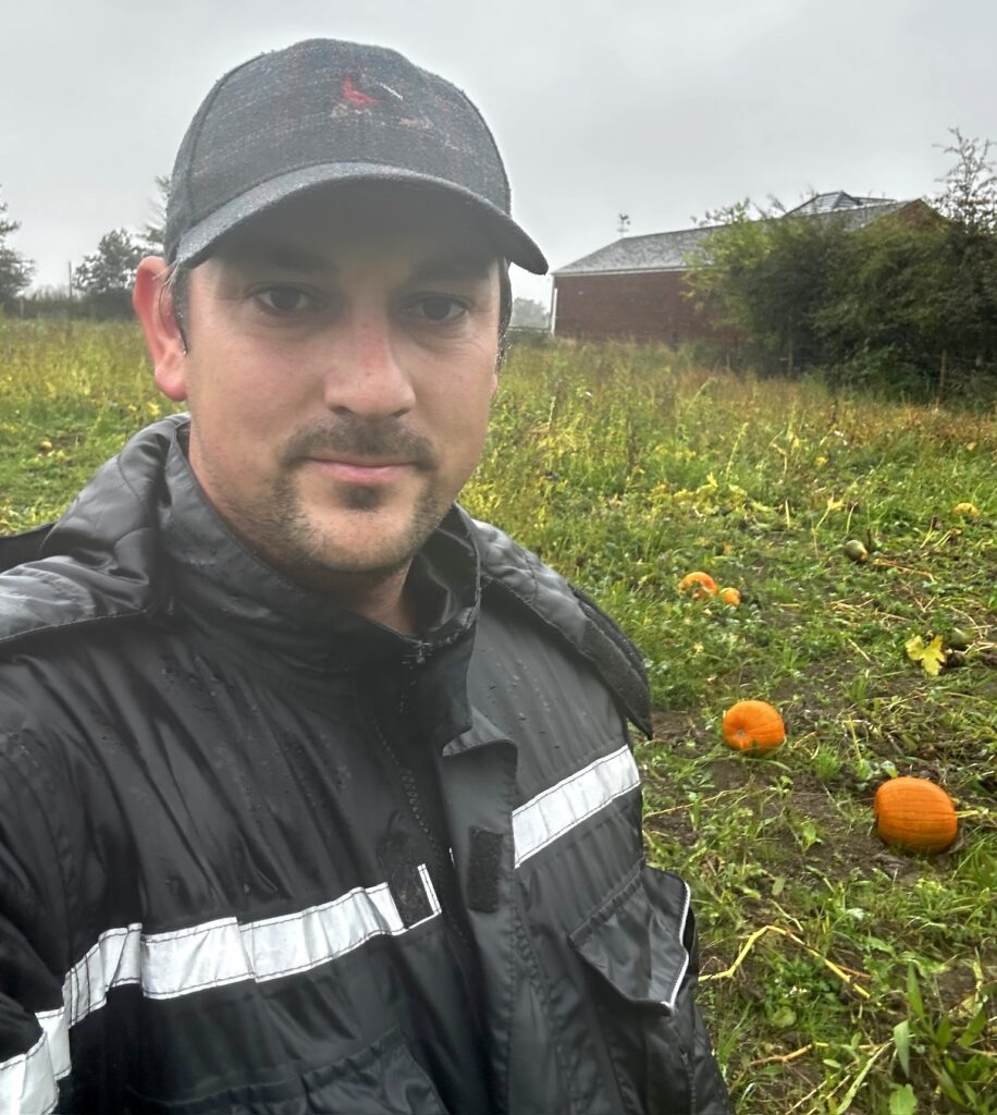 Police officer quits £67k job to save family farm - Chad Stevens and wife Lucy leave careers for rural life with kids, despite financial struggles and uncertainty
